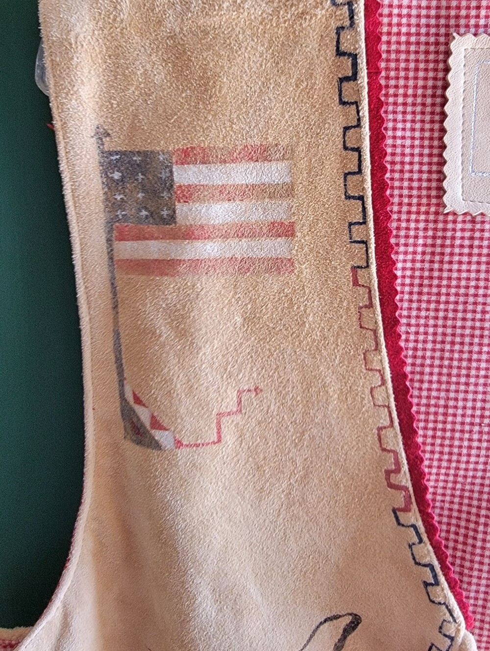 Vintage Native Motif Genuine Suede Vest in Tan with Red Gingham Lining Sz M - Picture 4 of 7
